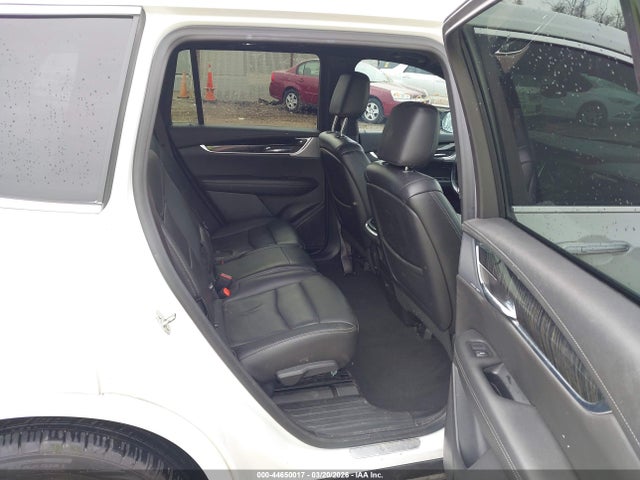 Cadillac XT6 Fwd Premium Luxury