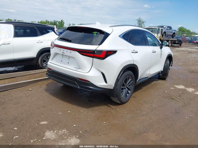 Lexus NX Premium