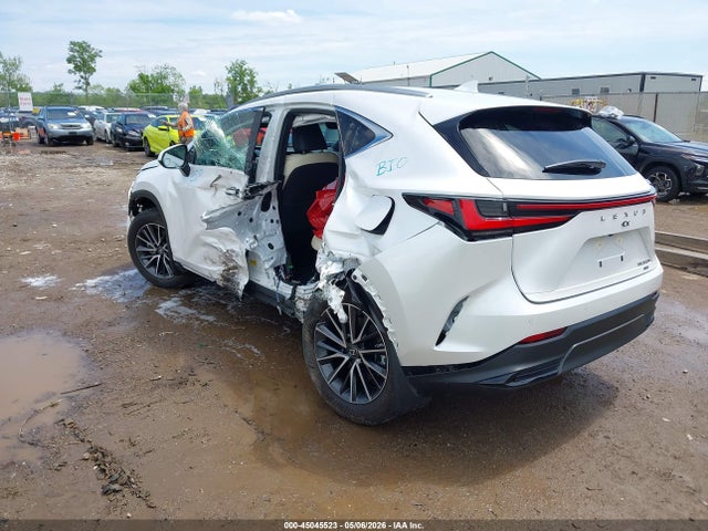 Lexus NX Premium