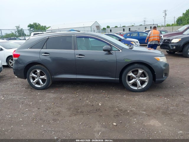 Toyota Venza Base V6