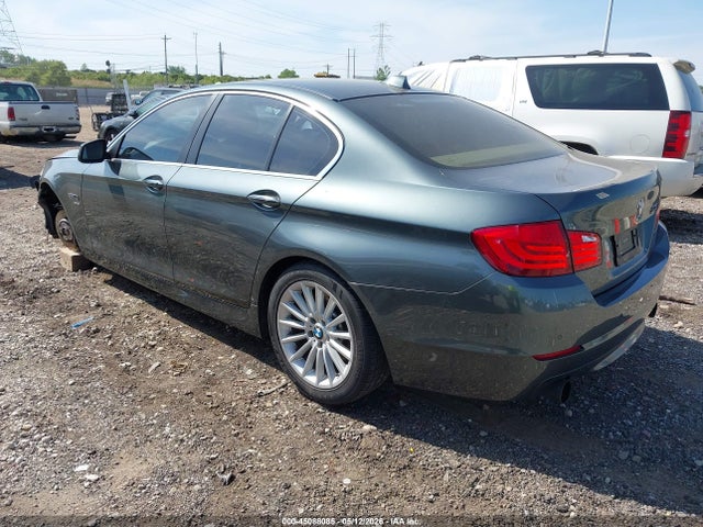 BMW 5 Series Xdrive