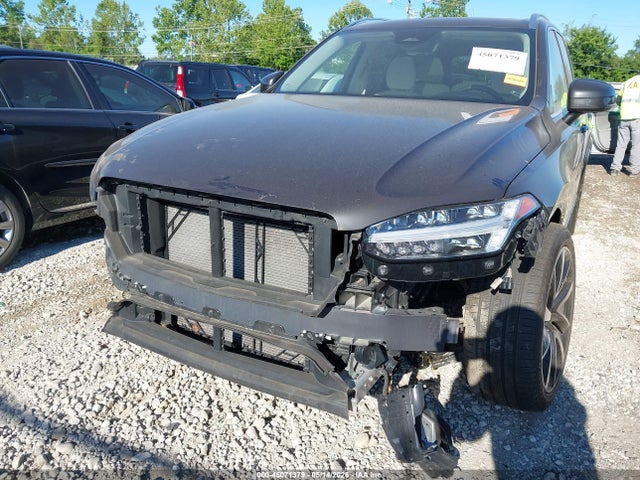 Volvo XC90 B6 Plus 7-seater