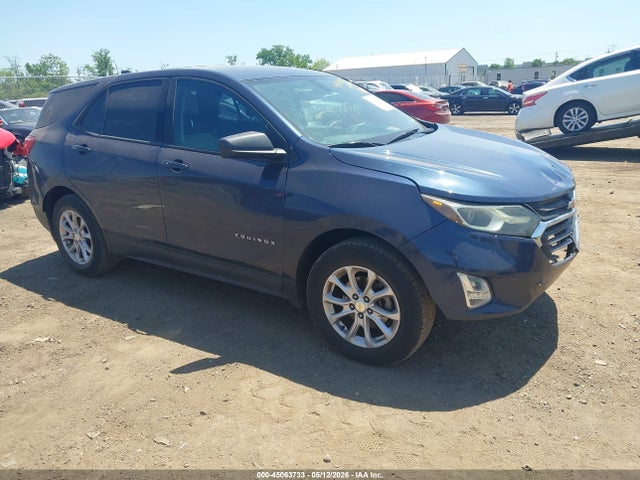 Salvage Chevrolet Equinox Image