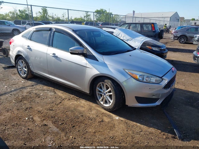 Salvage Ford Focus Image
