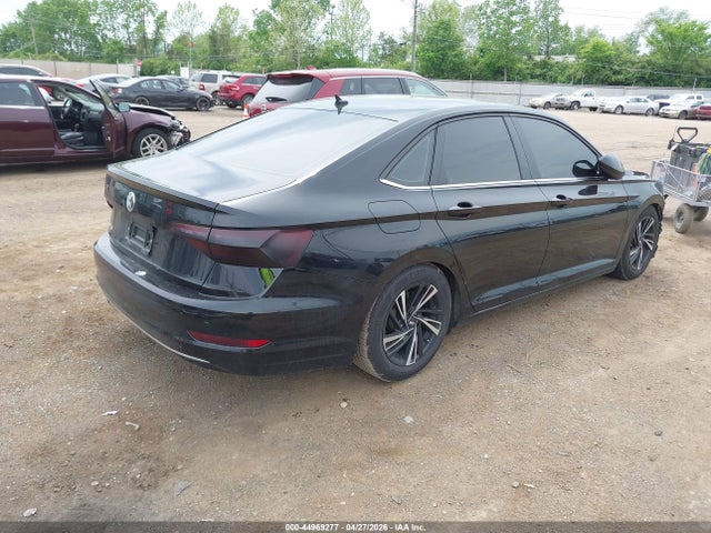 Volkswagen Jetta 1.4t S