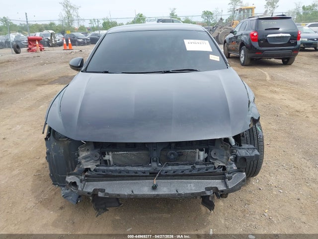 Volkswagen Jetta 1.4t S