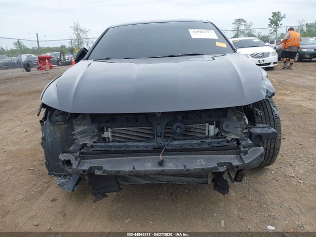 Volkswagen Jetta 1.4t S