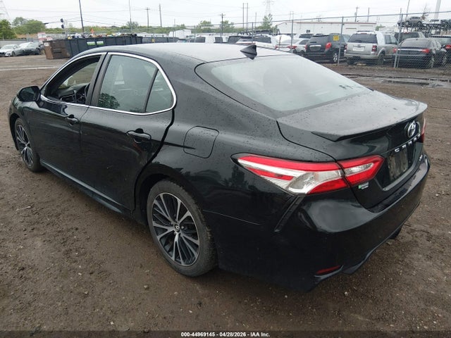 Toyota Camry Se