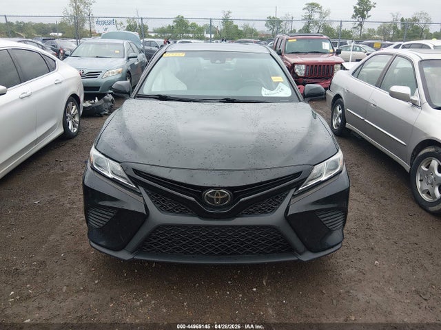 Toyota Camry Se