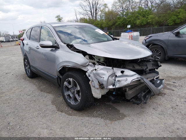 Salvage Honda CR-V Image