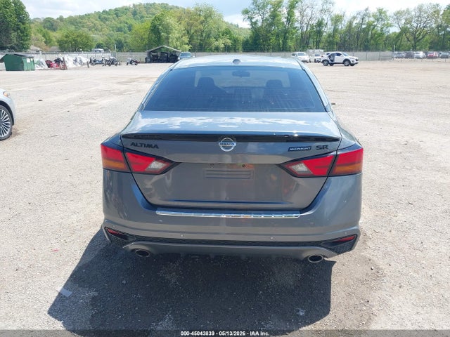 Nissan Altima Sr Intelligent Awd
