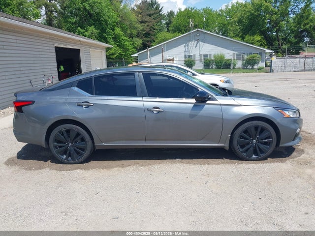 Nissan Altima Sr Intelligent Awd