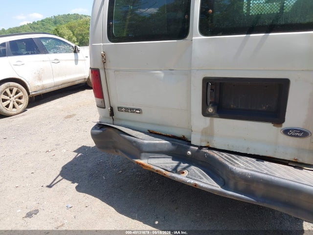 Ford E-250