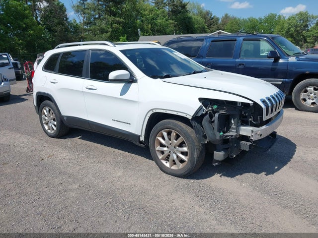 Salvage Jeep Cherokee Image