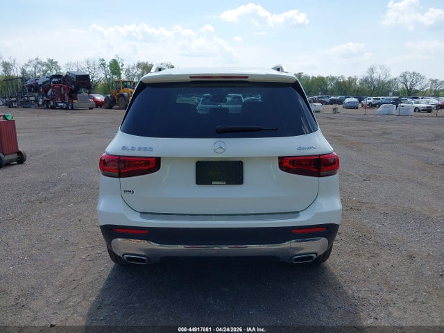 Mercedes-Benz GLB 4matic
