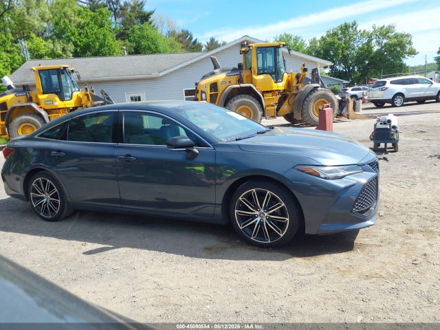Toyota Avalon Touring