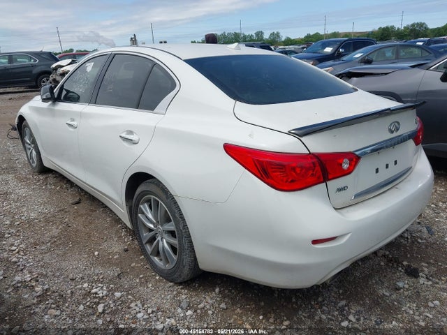 INFINITI Q50 2.0t Base