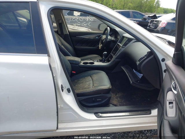 INFINITI Q50 2.0t Base