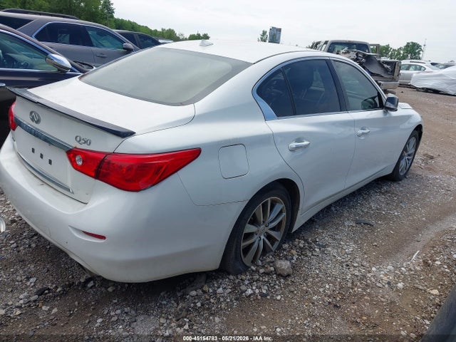 INFINITI Q50 2.0t Base