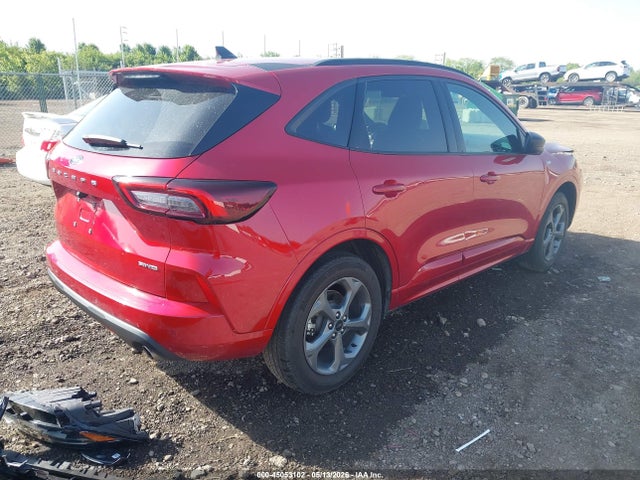 Ford Escape St-line