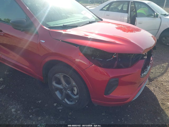 Ford Escape St-line