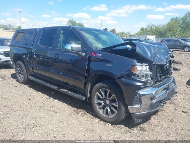 Salvage Chevrolet Silverado 1500 Image