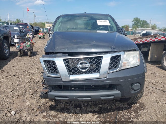 Nissan Frontier Sv