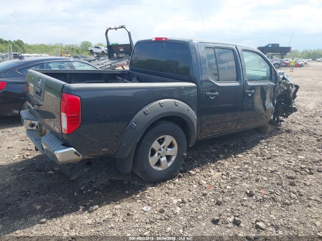 Nissan Frontier Sv