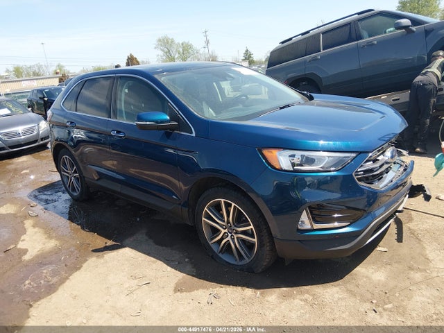 Salvage Ford Edge Image