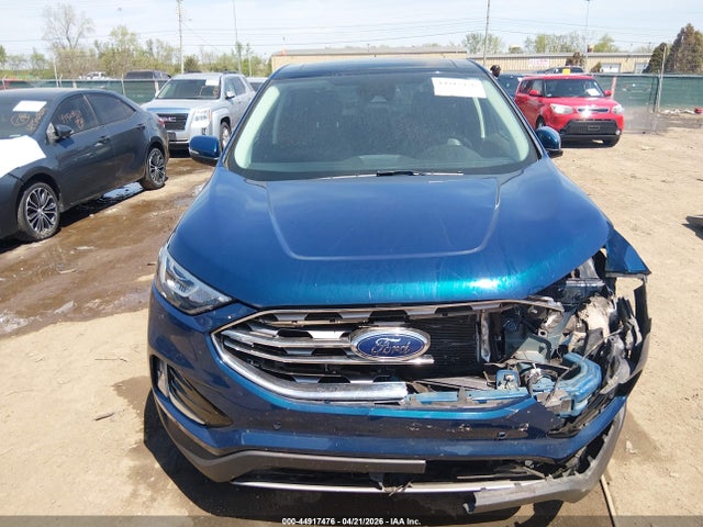 Ford Edge Titanium