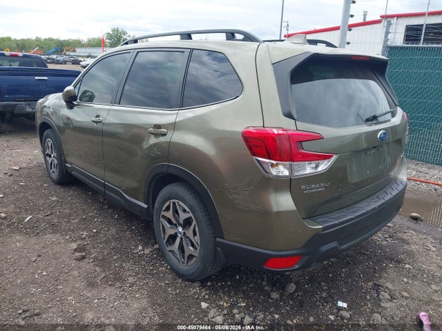 Subaru Forester Premium