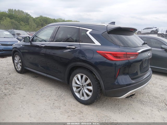 INFINITI Qx Essential