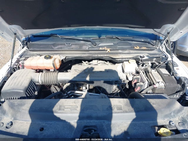 Ram 1500 Big Horn  4x4 6'4 Box