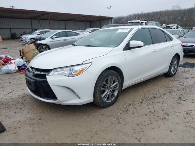 Toyota Camry Se