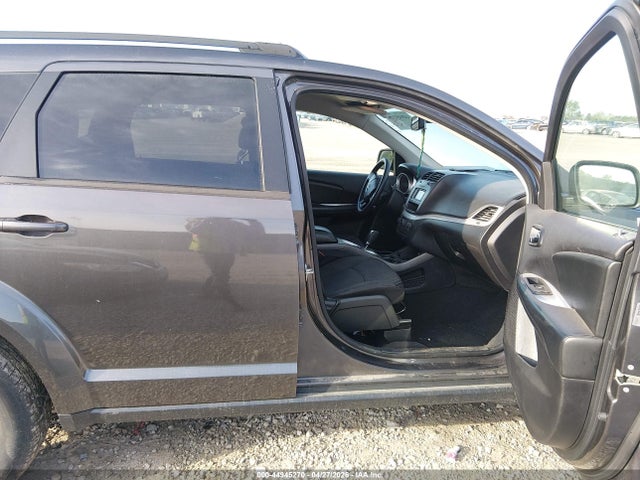 Dodge Journey Se