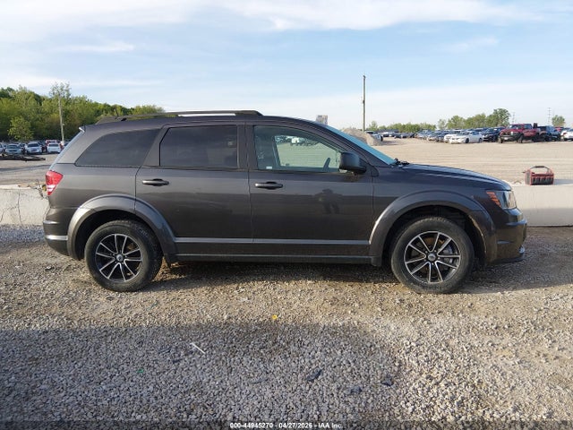 Dodge Journey Se