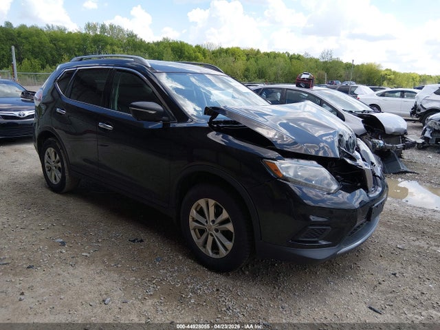 Salvage Nissan Rogue Image