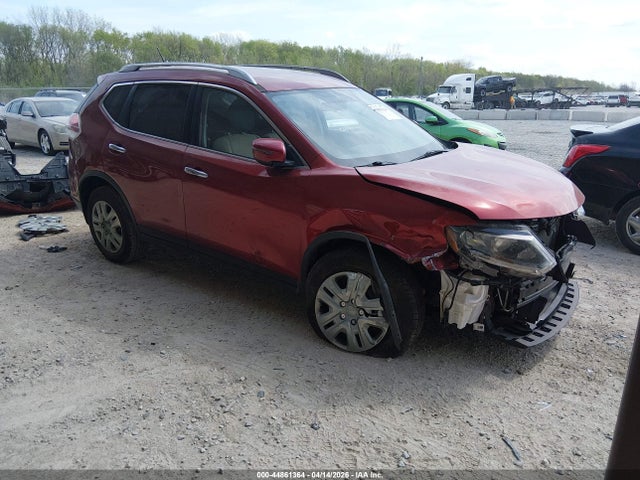 Salvage Nissan Rogue Image