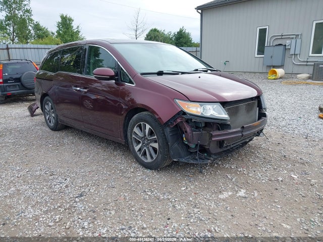 Salvage Honda Odyssey Image