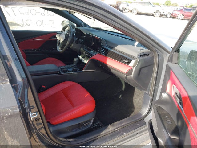 Toyota Camry Xse