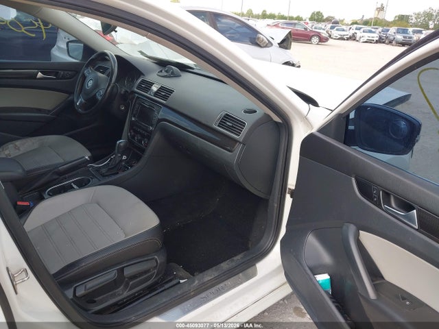 Volkswagen Passat 1.8t Sport