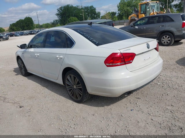 Volkswagen Passat 1.8t Sport
