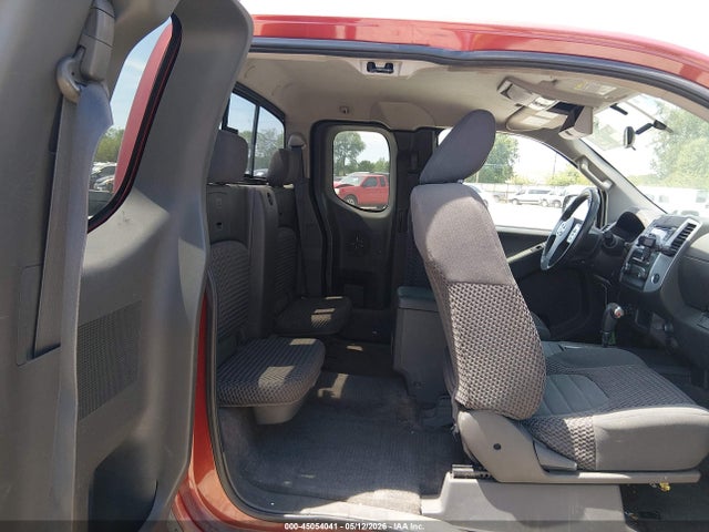 Nissan Frontier Sv