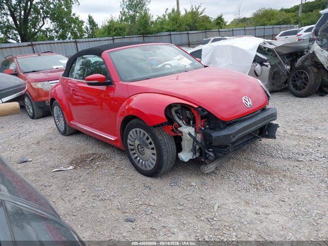 Salvage Volkswagen Beetle Image