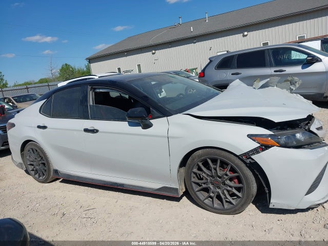 Toyota Camry Trd