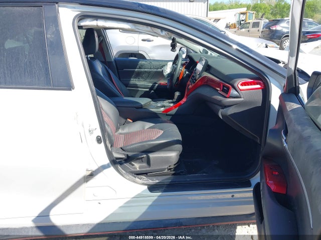 Toyota Camry Trd