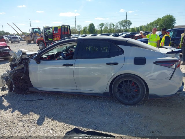 Toyota Camry Trd