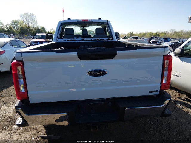 Ford F-250 Xl