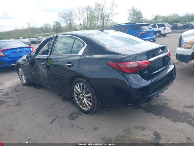 INFINITI Q50 3.0t Luxe