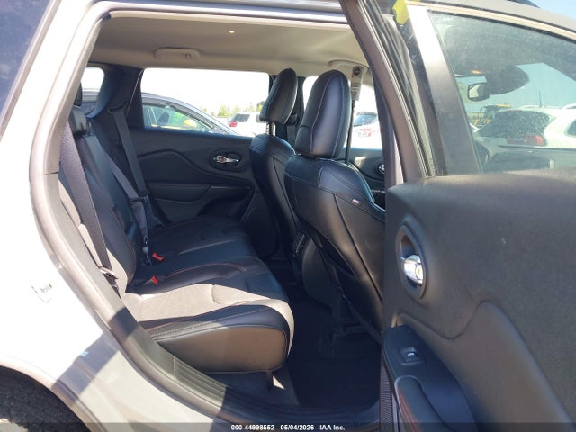 Jeep Cherokee Trailhawk 4x4